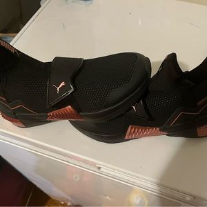 Women’s Puma Sneakers